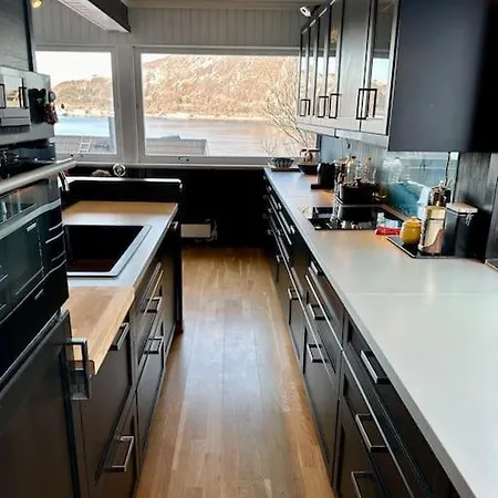 Holiday home Trollhaugen Ankenes
